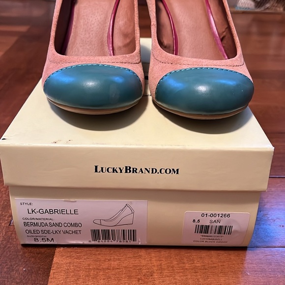 Lucky Brand Colour Block Heels - Picture 5 of 5